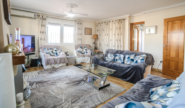 Odsprzedaż - Villa - Torrevieja - Costa Blanca