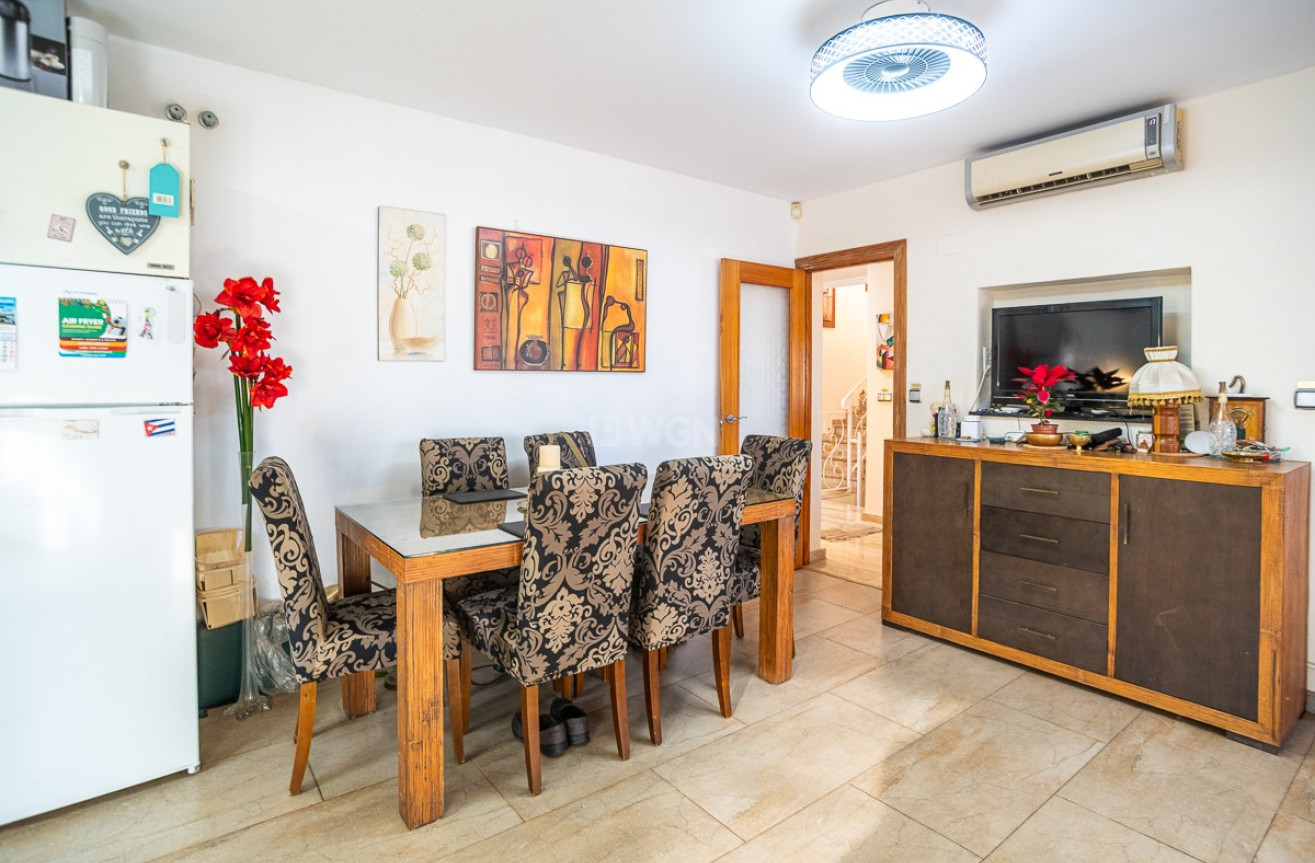 Odsprzedaż - Villa - Torrevieja - Costa Blanca