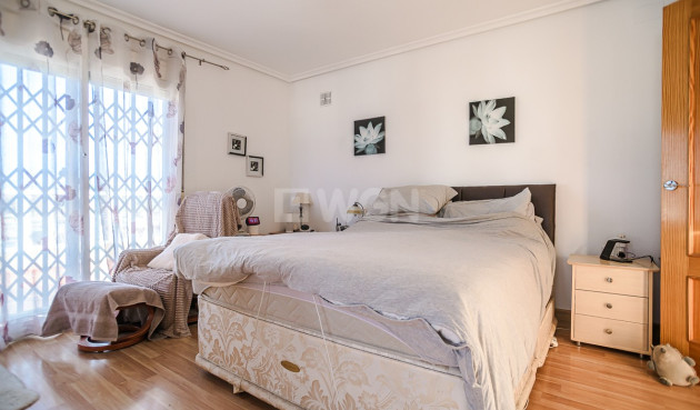 Odsprzedaż - Villa - Torrevieja - Costa Blanca