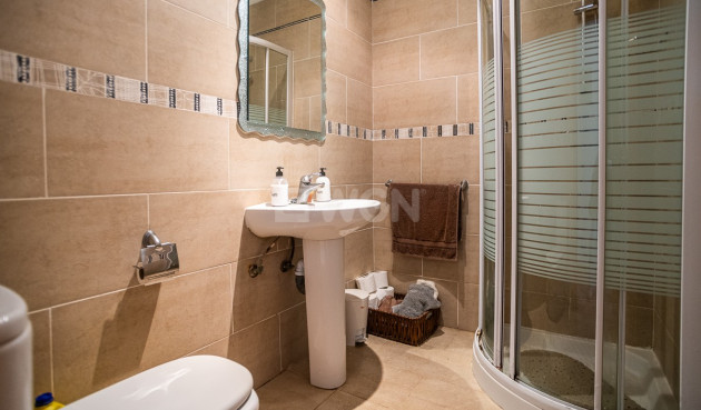 Odsprzedaż - Villa - Torrevieja - Costa Blanca
