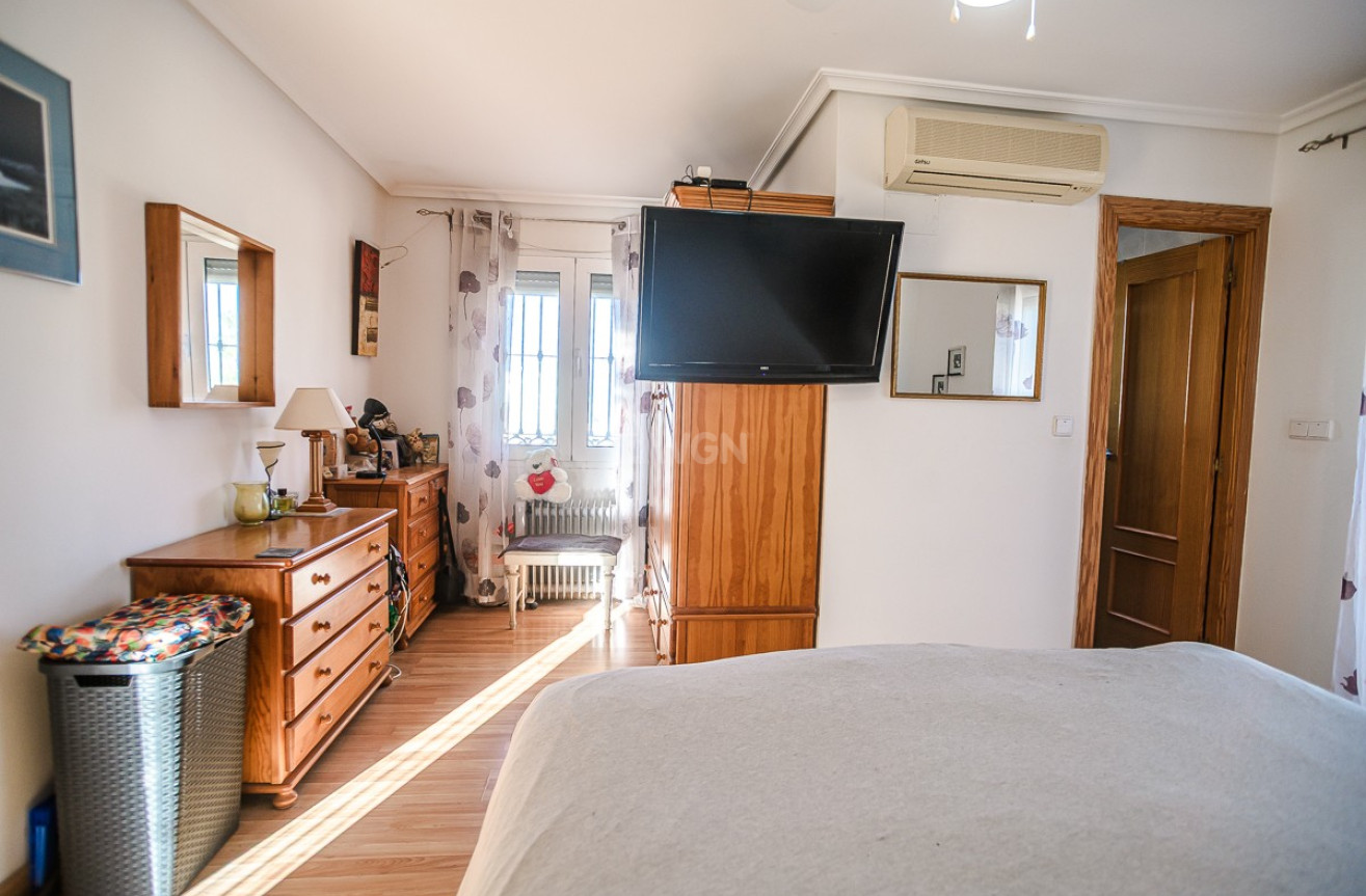 Odsprzedaż - Villa - Torrevieja - Costa Blanca
