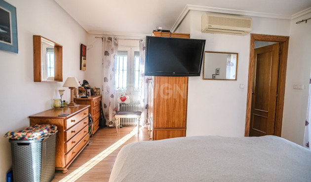 Odsprzedaż - Villa - Torrevieja - Costa Blanca