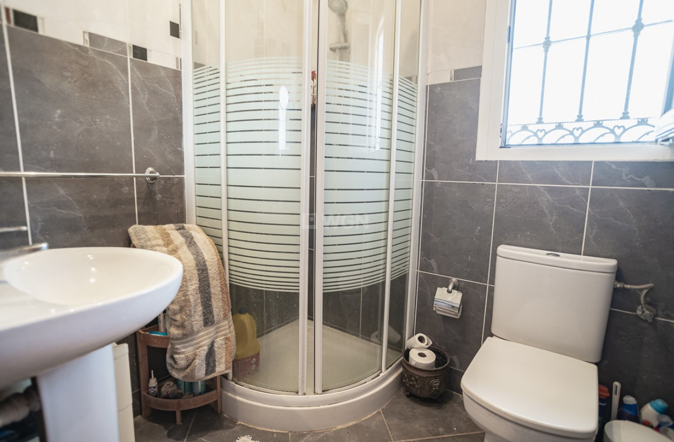 Odsprzedaż - Villa - Torrevieja - Costa Blanca