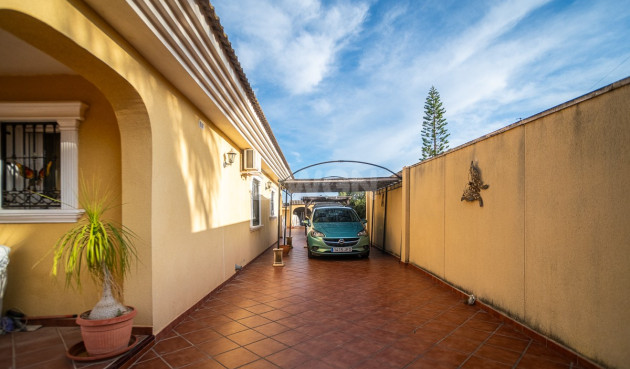 Odsprzedaż - Villa - Torrevieja - Costa Blanca