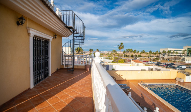 Odsprzedaż - Villa - Torrevieja - Costa Blanca