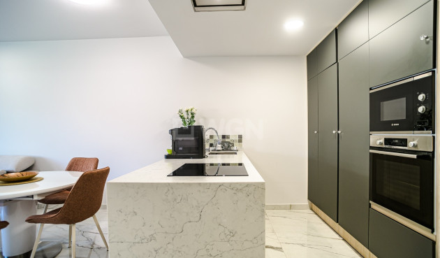 Reventa - Apartamento / piso - Torrevieja - Costa Blanca