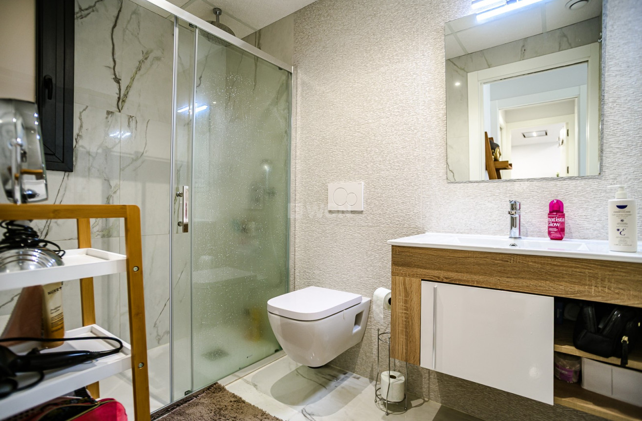 Reventa - Apartamento / piso - Torrevieja - Costa Blanca