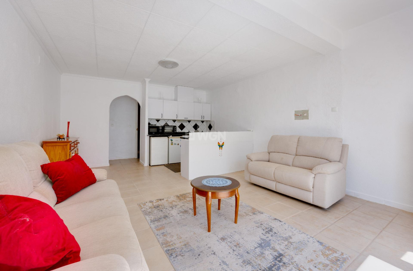 Odsprzedaż - Kamienica - Torrevieja - La Siesta - El Salado - Torreta