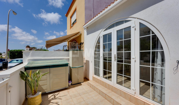 Odsprzedaż - Kamienica - Torrevieja - La Siesta - El Salado - Torreta