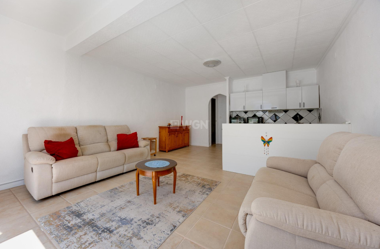 Odsprzedaż - Kamienica - Torrevieja - La Siesta - El Salado - Torreta
