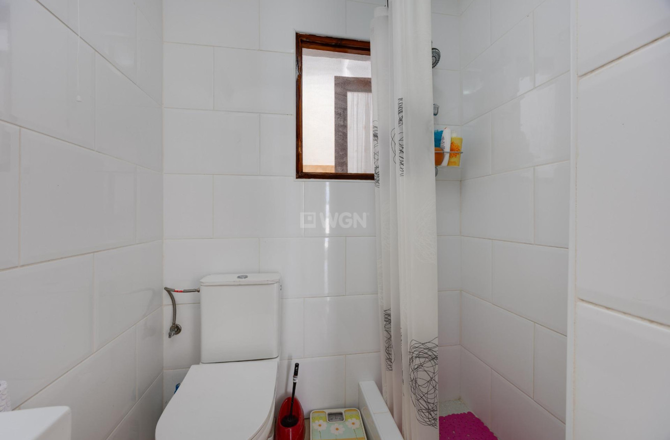 Odsprzedaż - Kamienica - Torrevieja - La Siesta - El Salado - Torreta