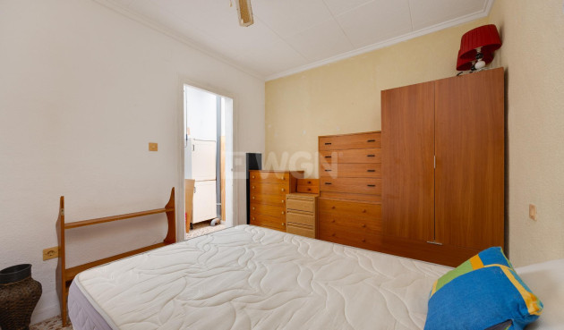 Odsprzedaż - Kamienica - Torrevieja - La Siesta - El Salado - Torreta