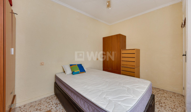 Odsprzedaż - Kamienica - Torrevieja - La Siesta - El Salado - Torreta