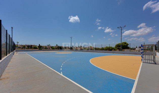 Odsprzedaż - Kamienica - Torrevieja - La Siesta - El Salado - Torreta