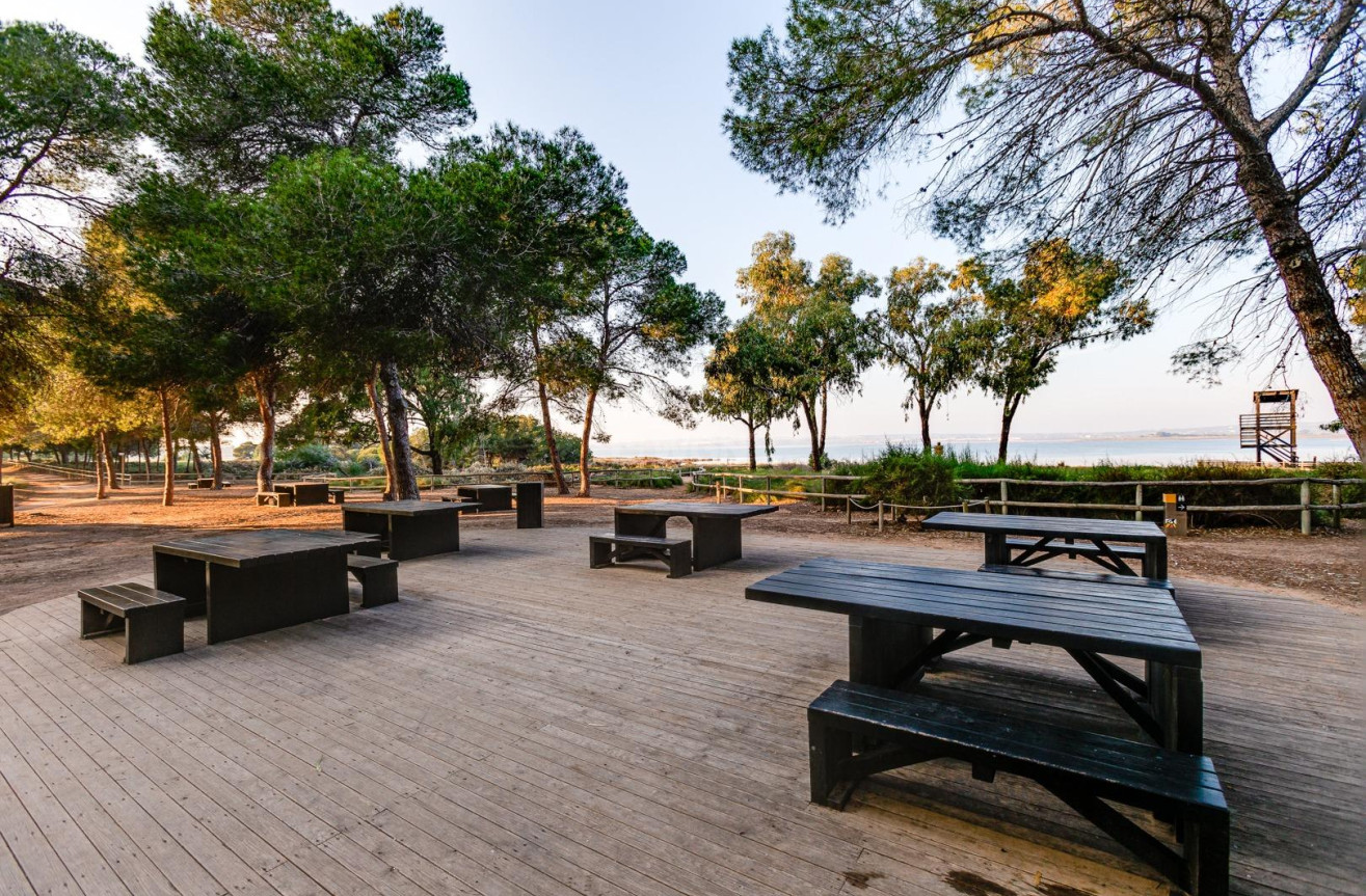 Odsprzedaż - Kamienica - Torrevieja - La Siesta - El Salado - Torreta