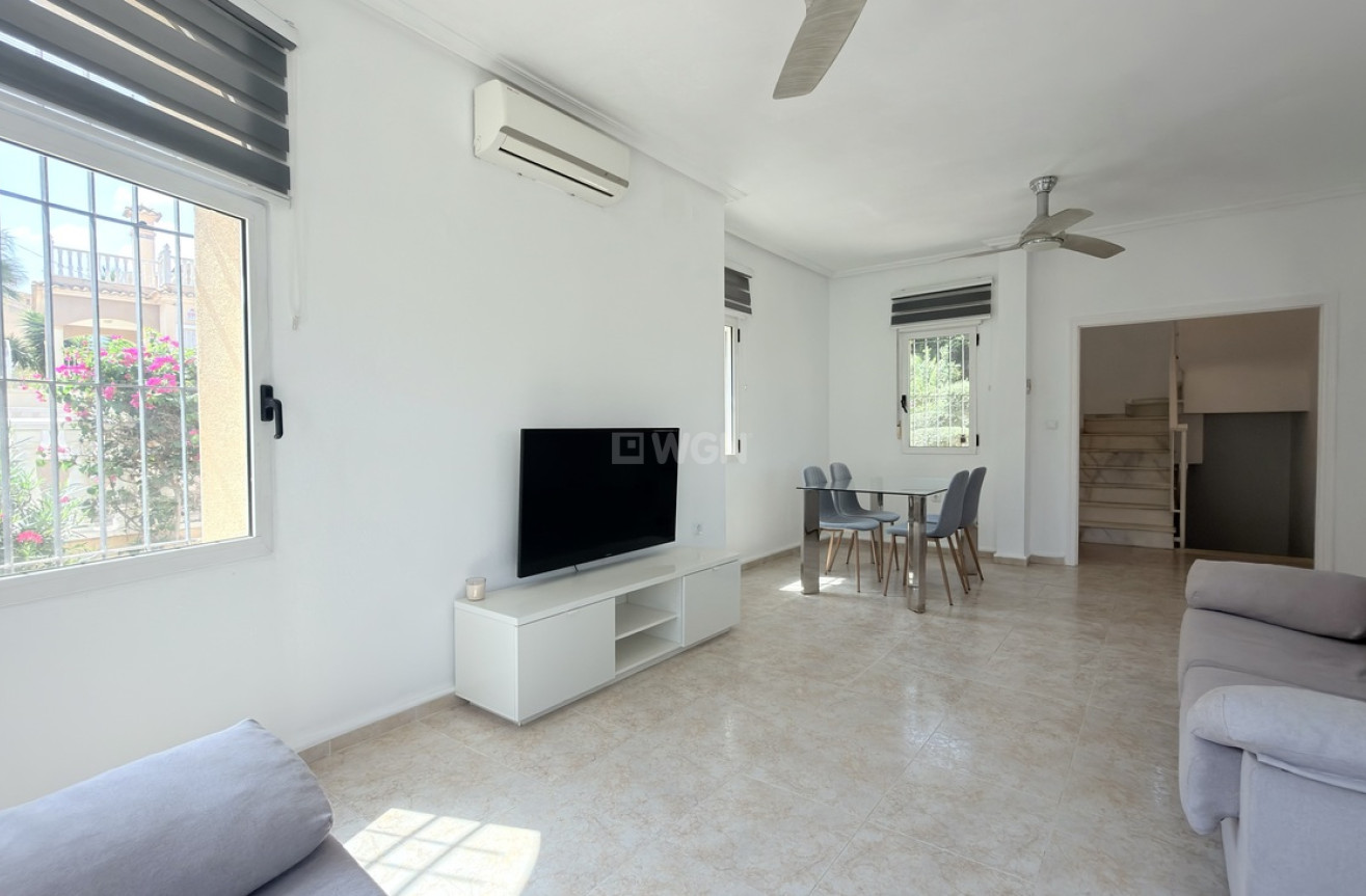 Odsprzedaż - Villa - Orihuela Costa - Costa Blanca