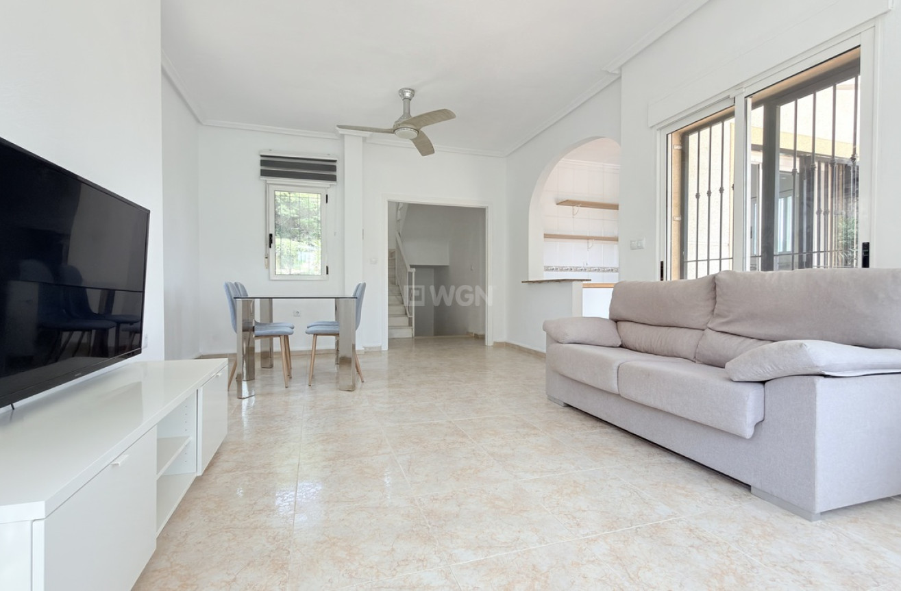 Odsprzedaż - Villa - Orihuela Costa - Costa Blanca