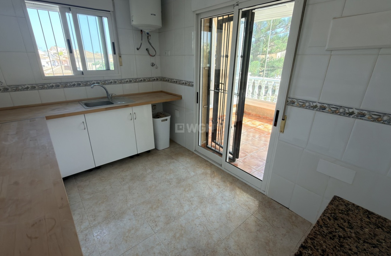 Odsprzedaż - Villa - Orihuela Costa - Costa Blanca