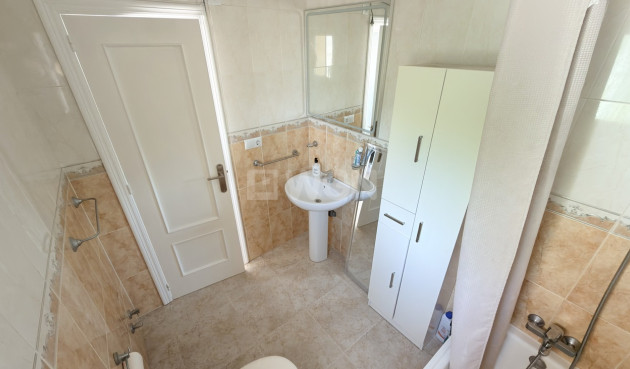 Odsprzedaż - Villa - Orihuela Costa - Costa Blanca