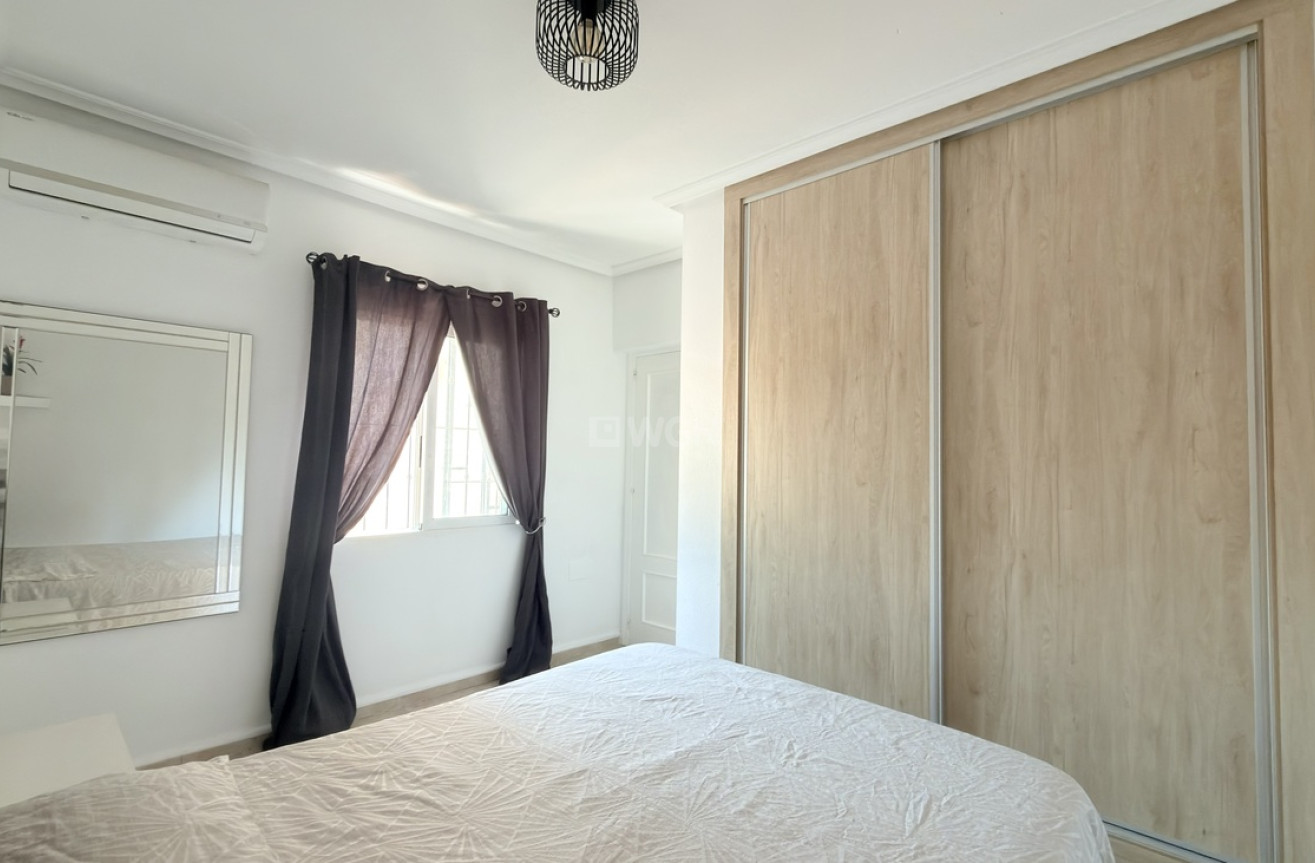 Odsprzedaż - Villa - Orihuela Costa - Costa Blanca