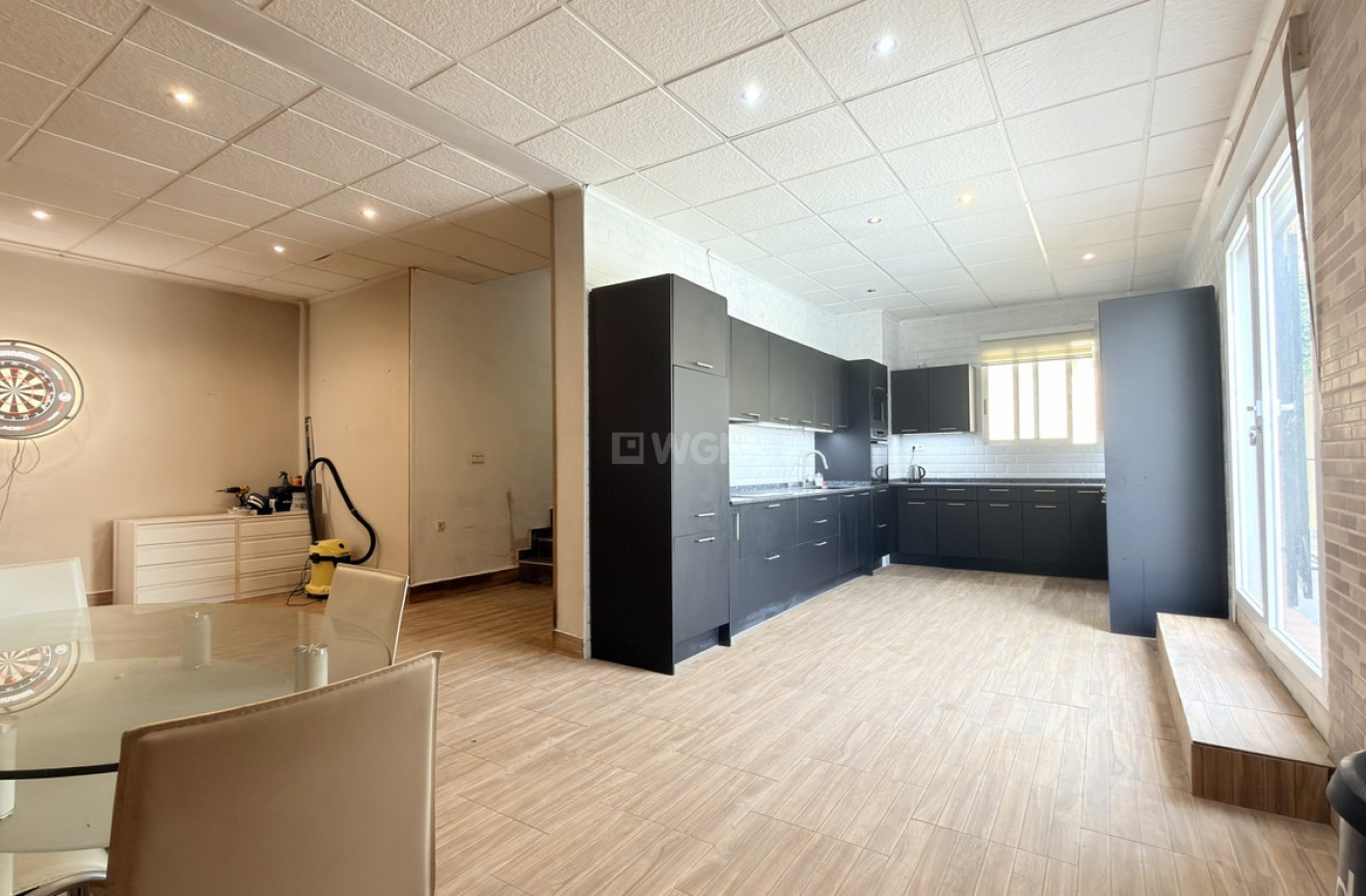 Odsprzedaż - Villa - Orihuela Costa - Costa Blanca