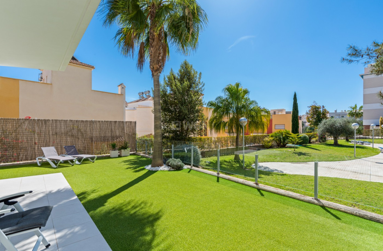Odsprzedaż - Mieszkanie w bloku - Orihuela Costa - Costa Blanca