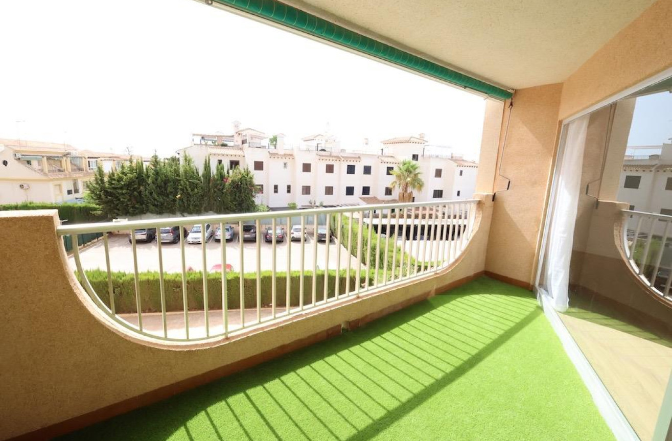 Odsprzedaż - Mieszkanie w bloku - Orihuela Costa - Costa Blanca