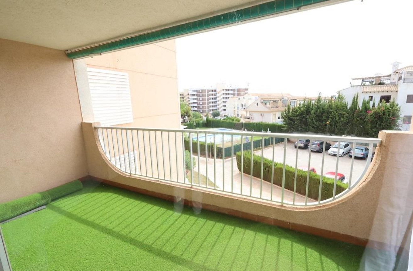Odsprzedaż - Mieszkanie w bloku - Orihuela Costa - Costa Blanca
