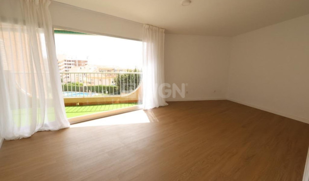 Odsprzedaż - Mieszkanie w bloku - Orihuela Costa - Costa Blanca