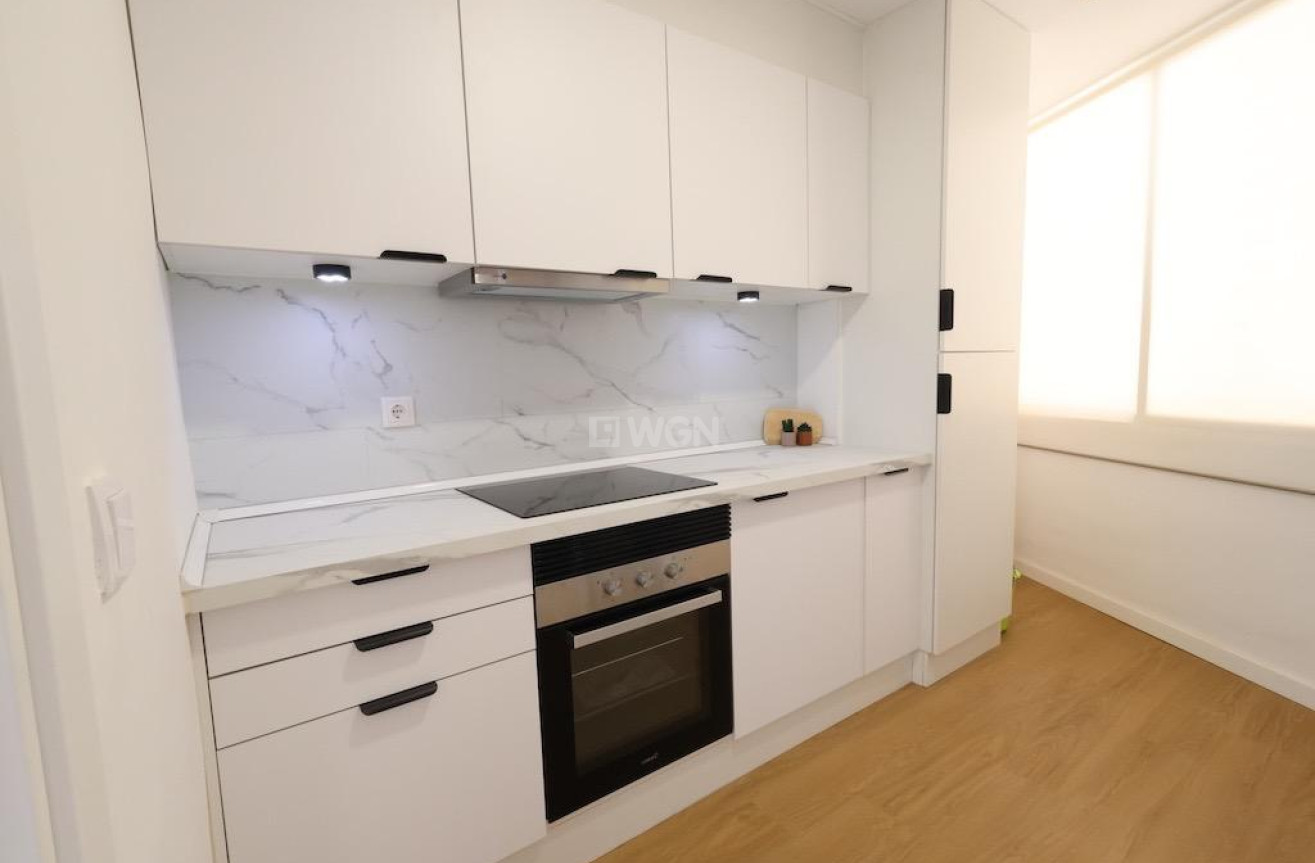 Odsprzedaż - Mieszkanie w bloku - Orihuela Costa - Costa Blanca