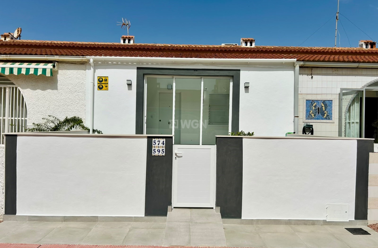Odsprzedaż - Bungalow - La Siesta - Costa Blanca