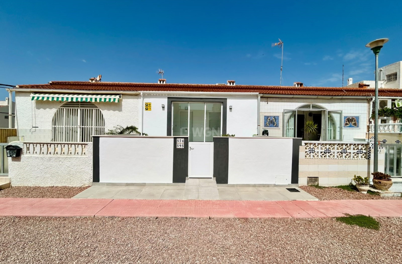 Odsprzedaż - Bungalow - La Siesta - Costa Blanca