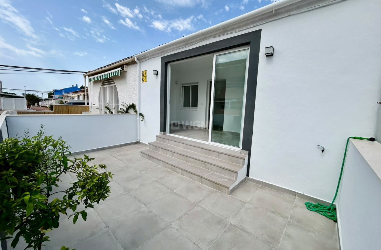 Odsprzedaż - Bungalow - La Siesta - Costa Blanca