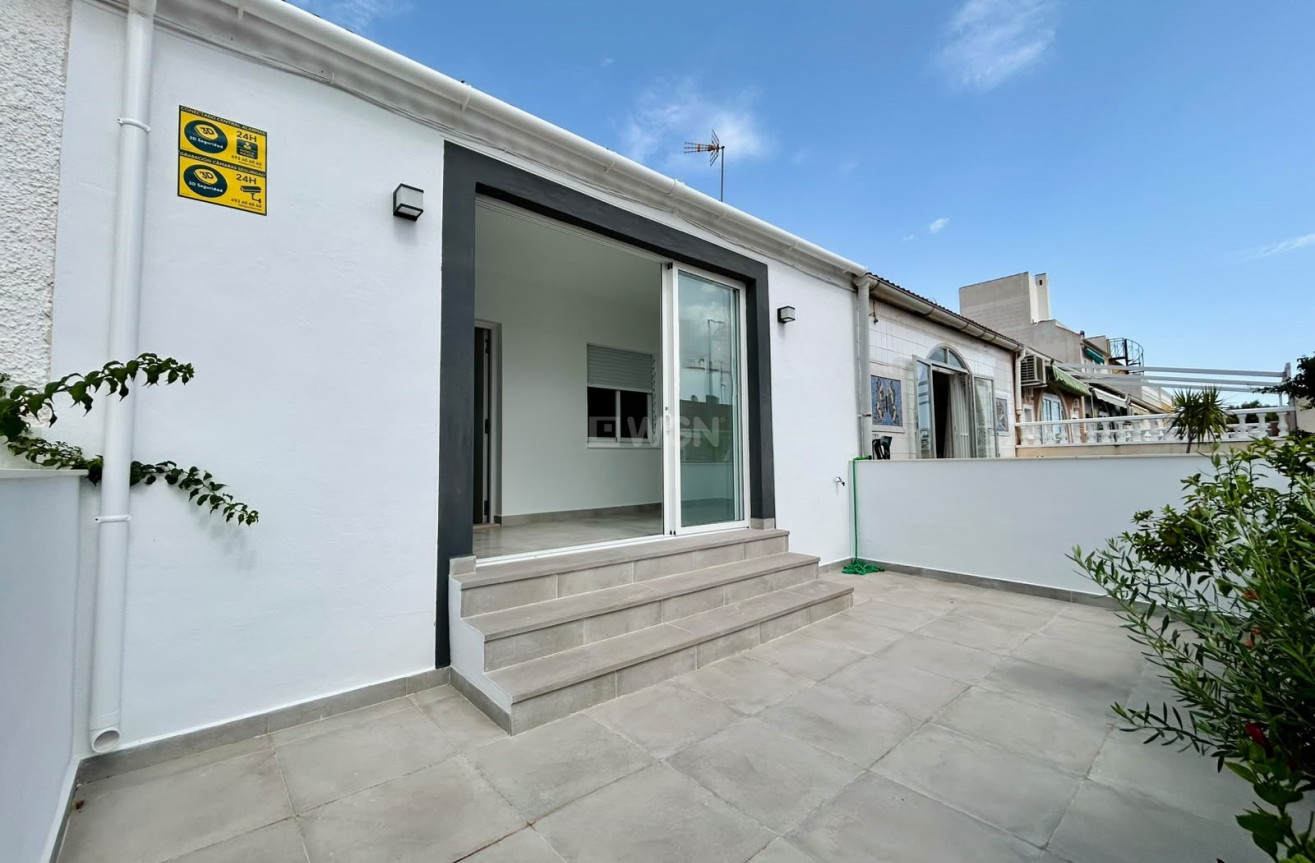 Odsprzedaż - Bungalow - La Siesta - Costa Blanca
