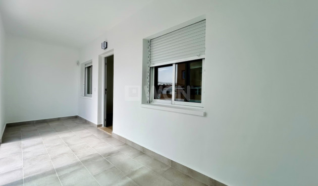 Odsprzedaż - Bungalow - La Siesta - Costa Blanca