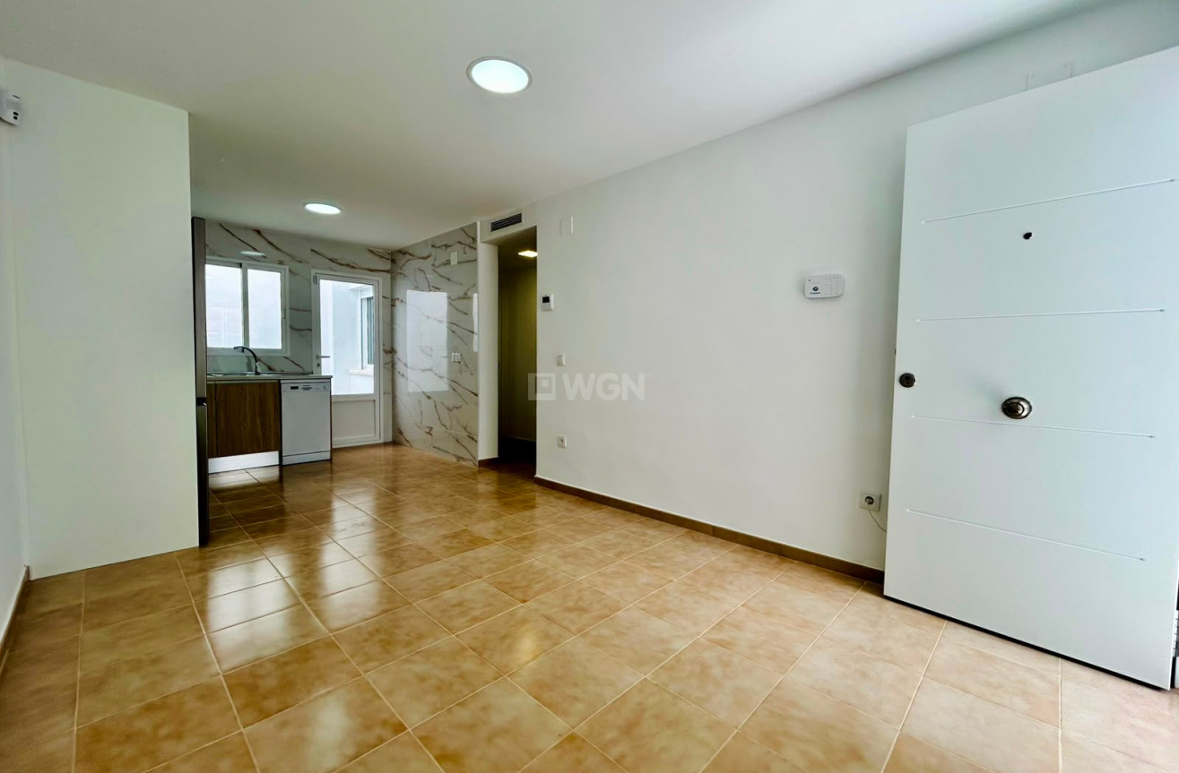 Odsprzedaż - Bungalow - La Siesta - Costa Blanca