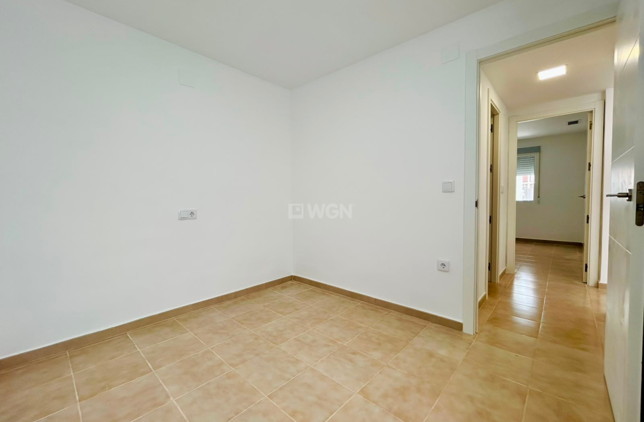 Odsprzedaż - Bungalow - La Siesta - Costa Blanca
