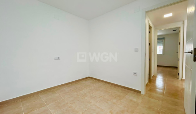 Odsprzedaż - Bungalow - La Siesta - Costa Blanca