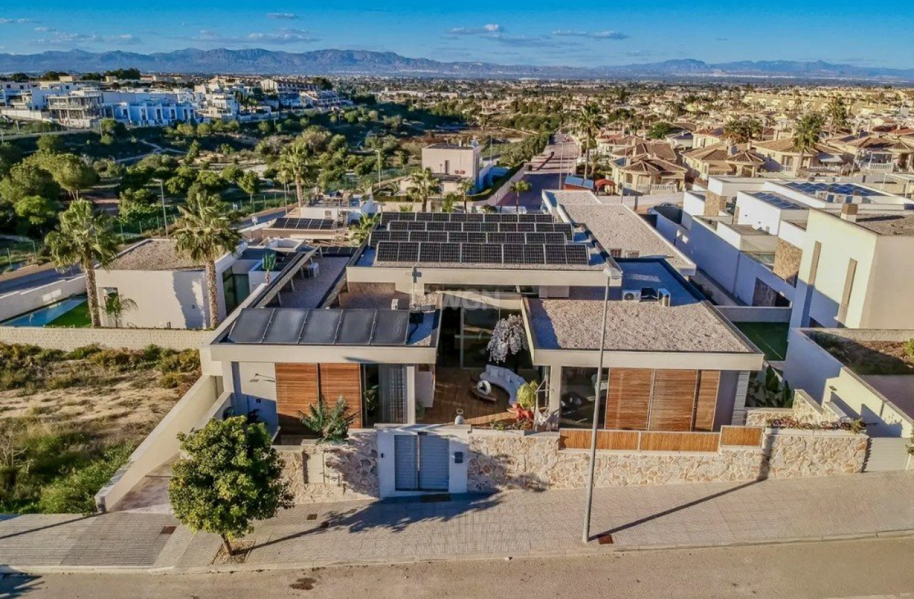 Odsprzedaż - Villa - Benijofar - Costa Blanca