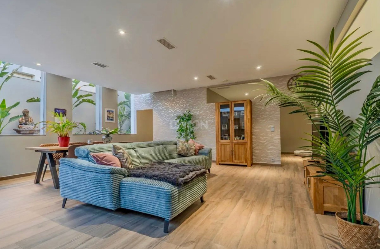 Odsprzedaż - Villa - Benijofar - Costa Blanca