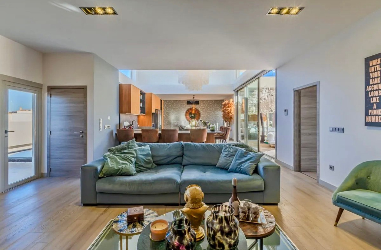 Odsprzedaż - Villa - Benijofar - Costa Blanca