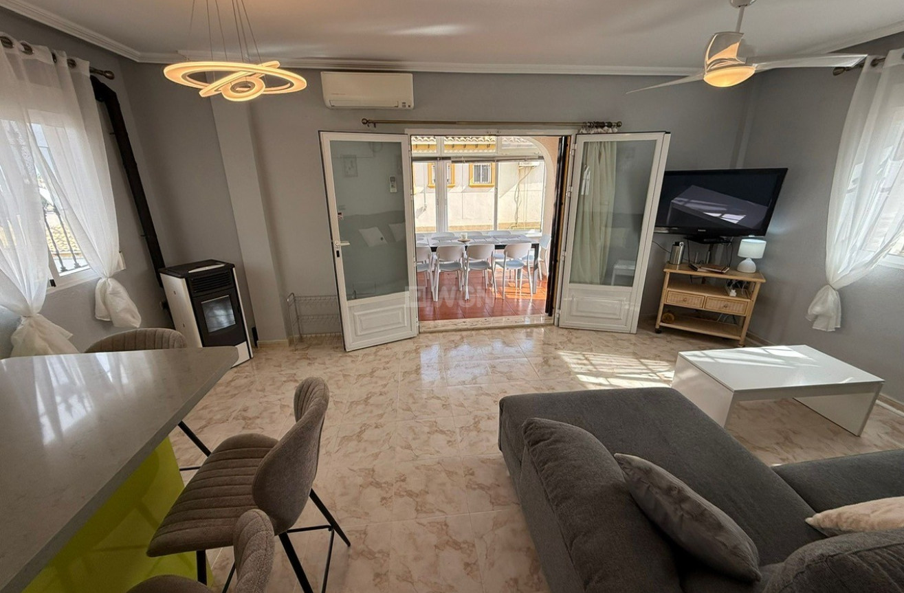 Odsprzedaż - Villa - Orihuela Costa - Costa Blanca