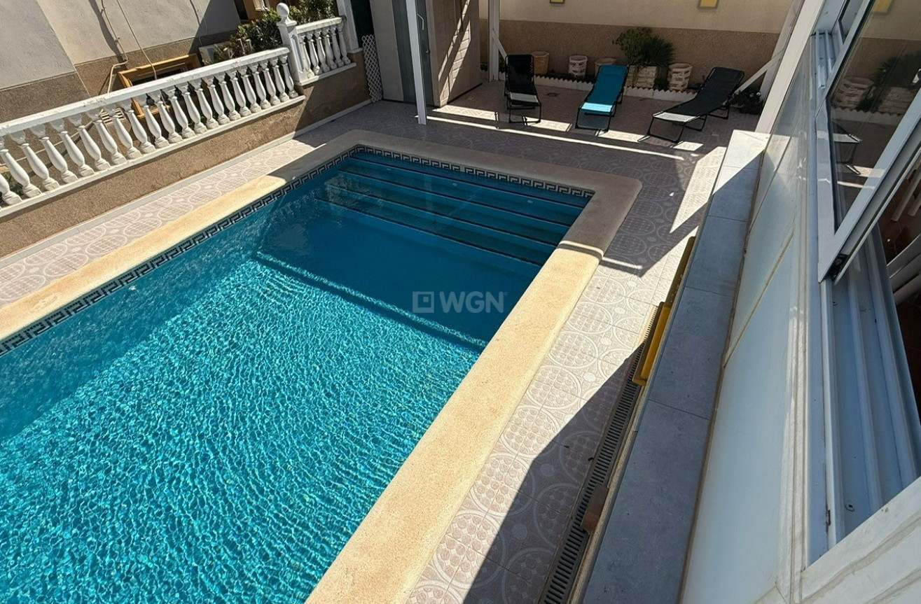 Odsprzedaż - Villa - Orihuela Costa - Costa Blanca