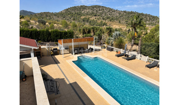 Resale - Villa - La Zarza - Inland