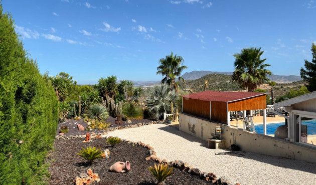 Resale - Villa - La Zarza - Inland