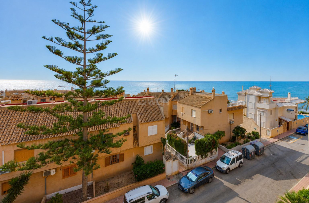 Odsprzedaż - Mieszkanie w bloku - Torrevieja - Costa Blanca