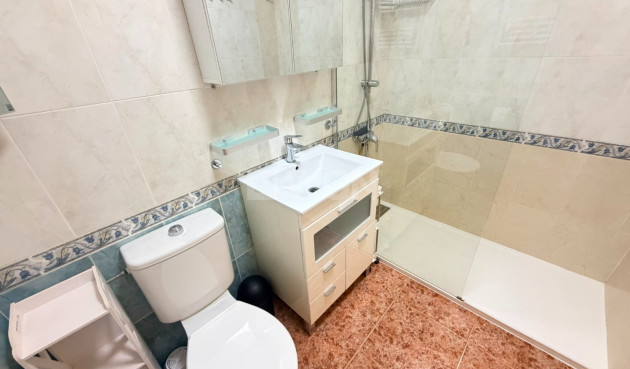 Wiederverkauf - Wohnung - Vistabella Golf Entre Naranjos - Inland