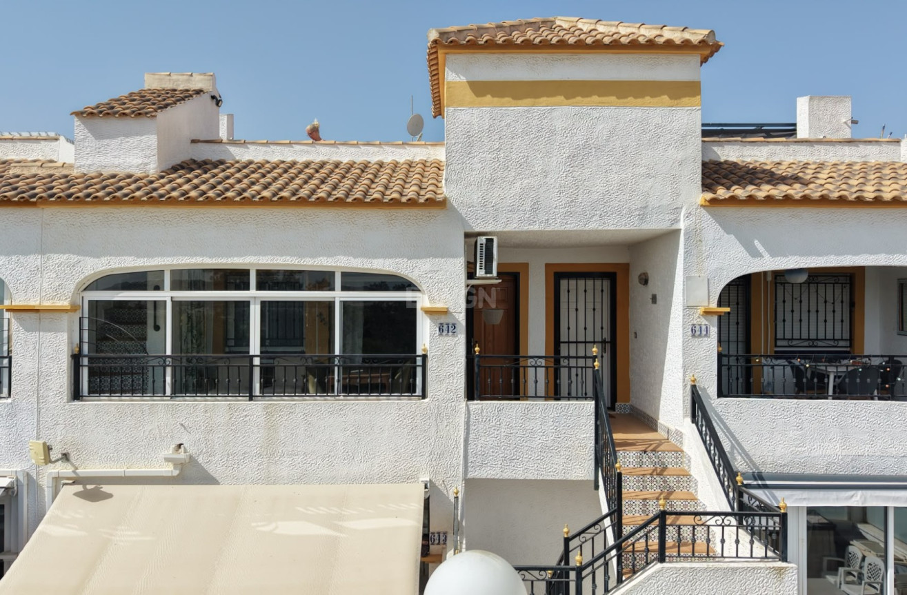 Wiederverkauf - Wohnung - Vistabella Golf Entre Naranjos - Inland
