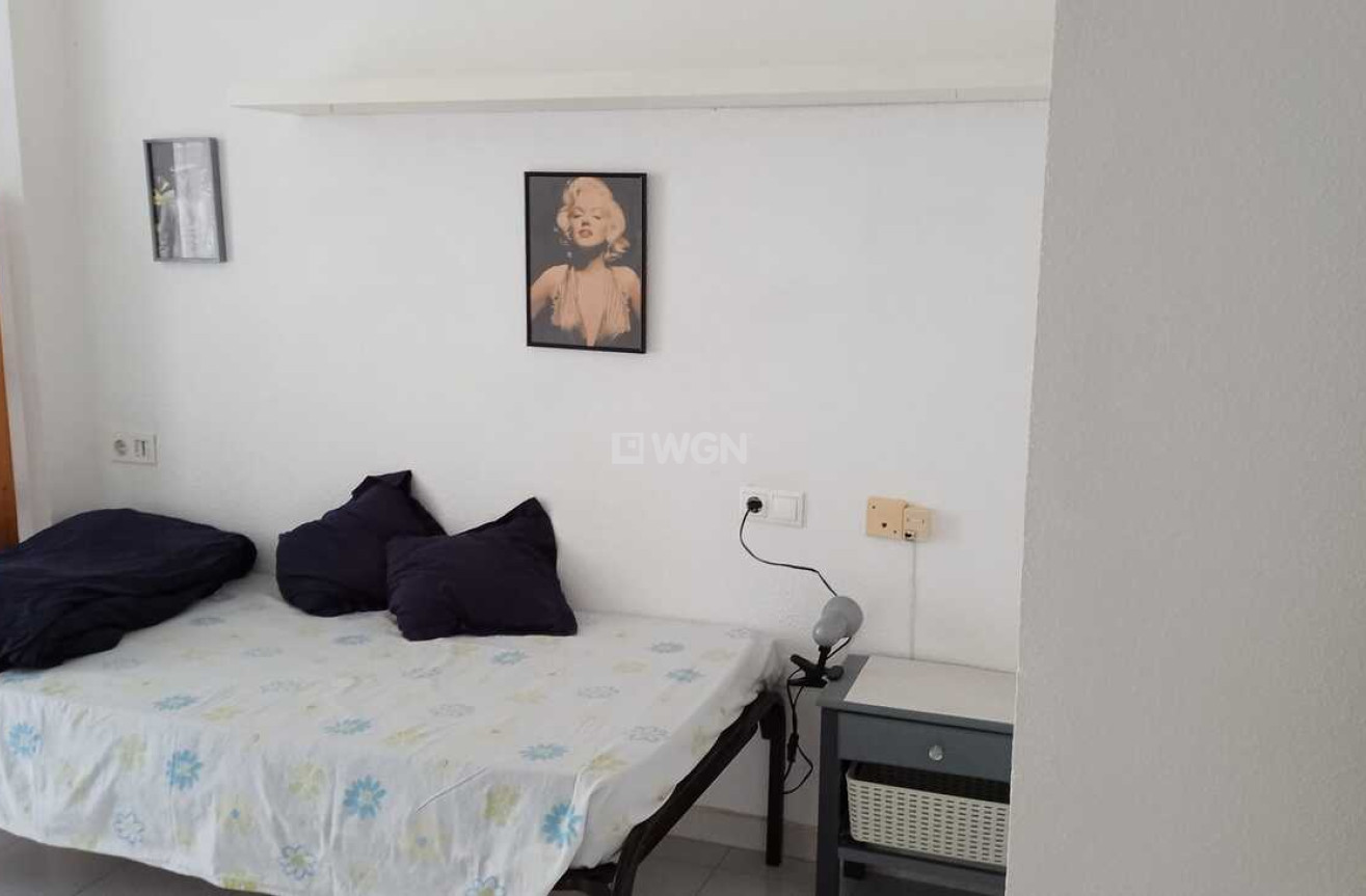 Wiederverkauf - Wohnung - Torrevieja - Habaneras