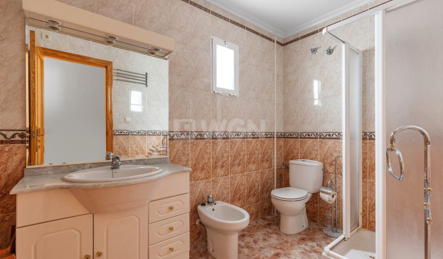 Odsprzedaż - Mieszkanie w bloku - La Mata - Costa Blanca